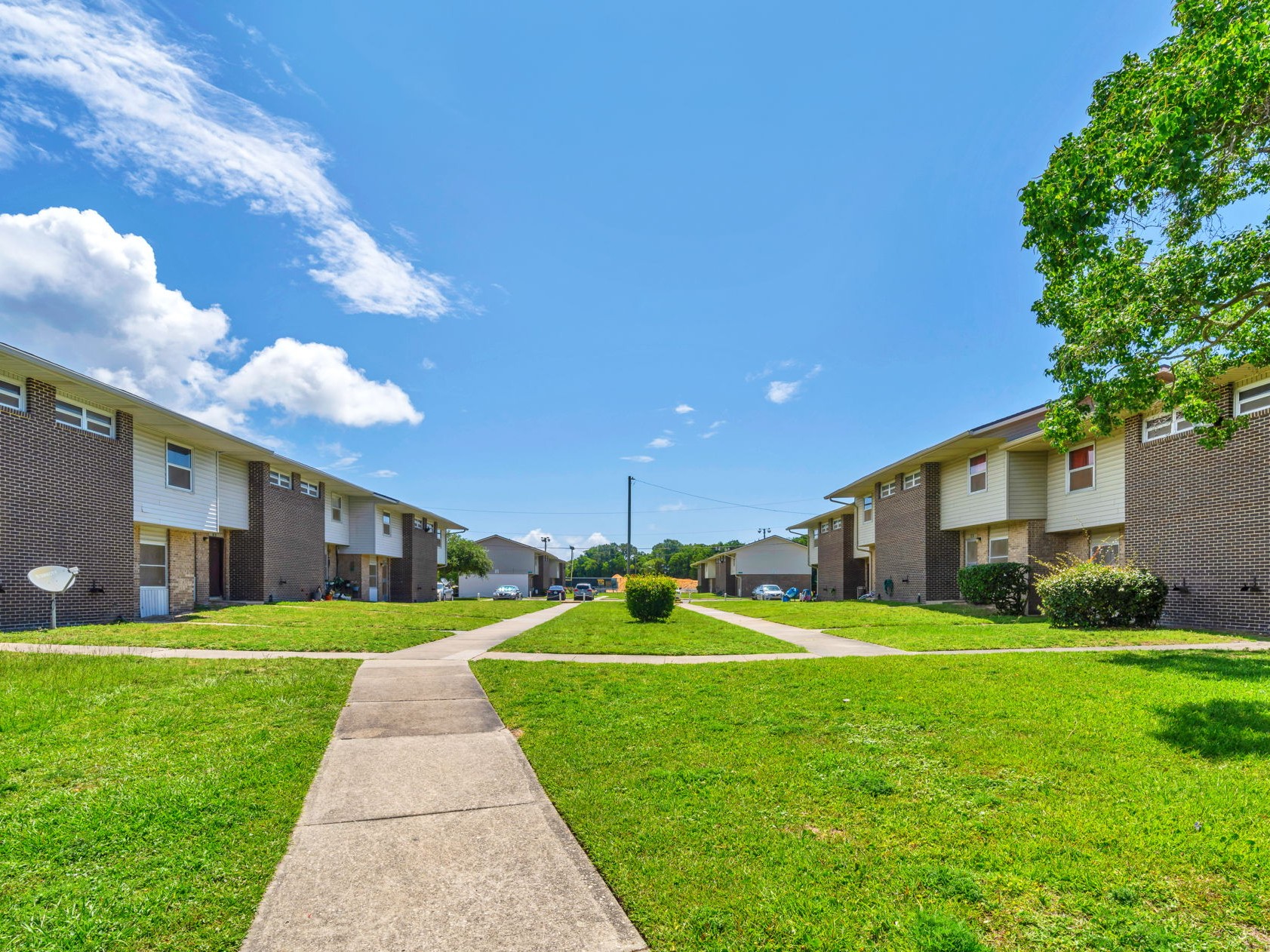 Charlie Hill Apartments