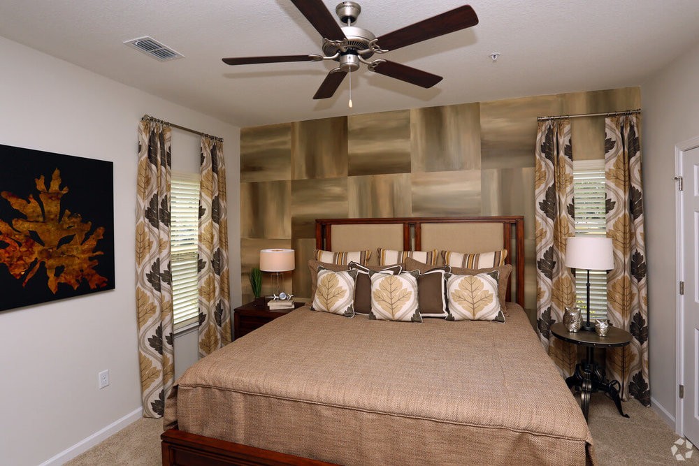 Soundside Apartments